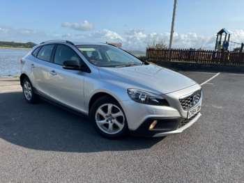 Used Volvo V40 2014 for sale - 75238717: Photo