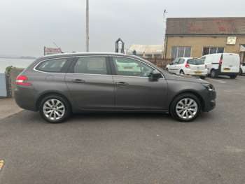 Used Peugeot 308 2017 for sale - 73976617: Photo