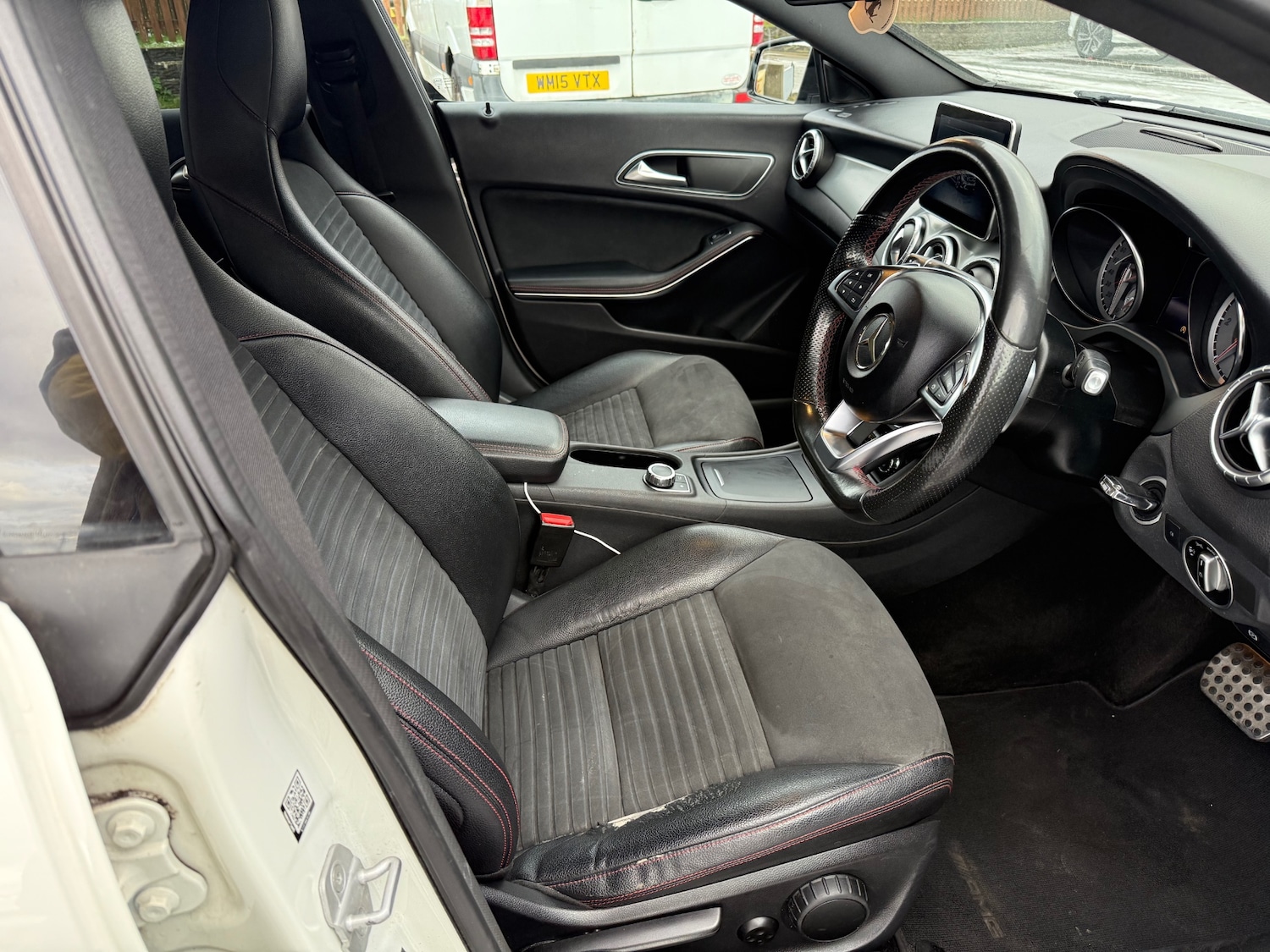 Used Mercedes-Benz CLA 2015 for sale - 77114147: Photo 9