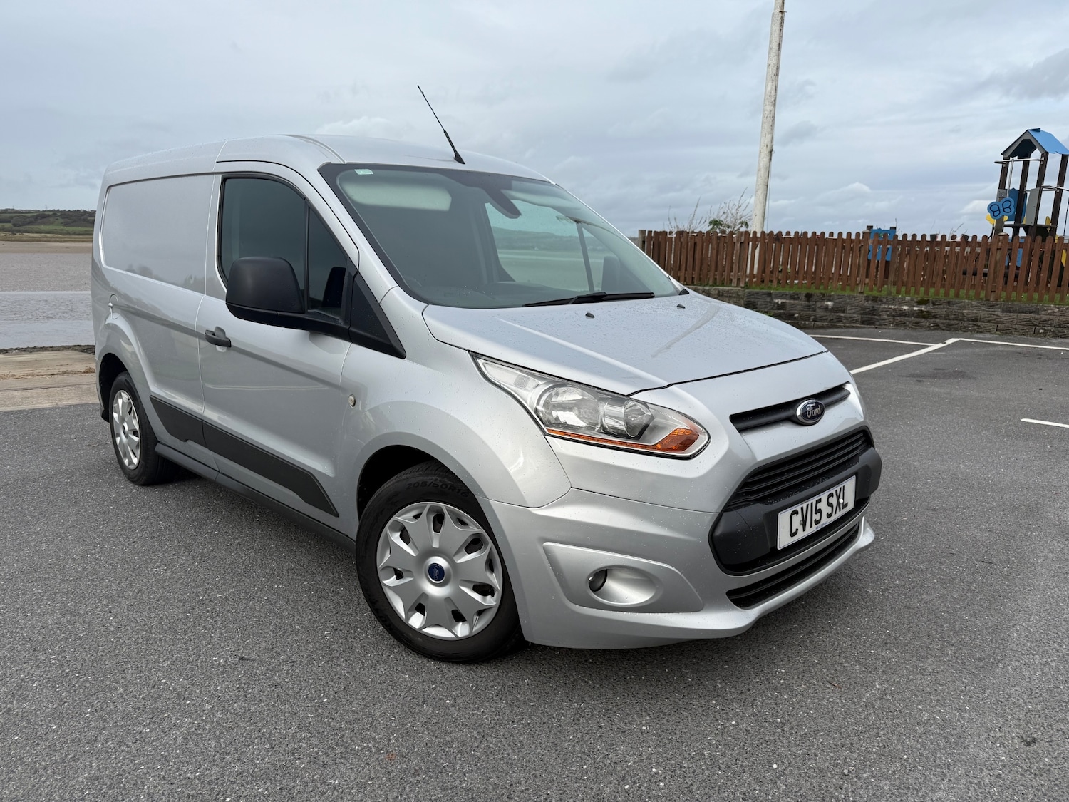 Used Ford Transit Connect 2015 for sale - 76403360: Photo 1