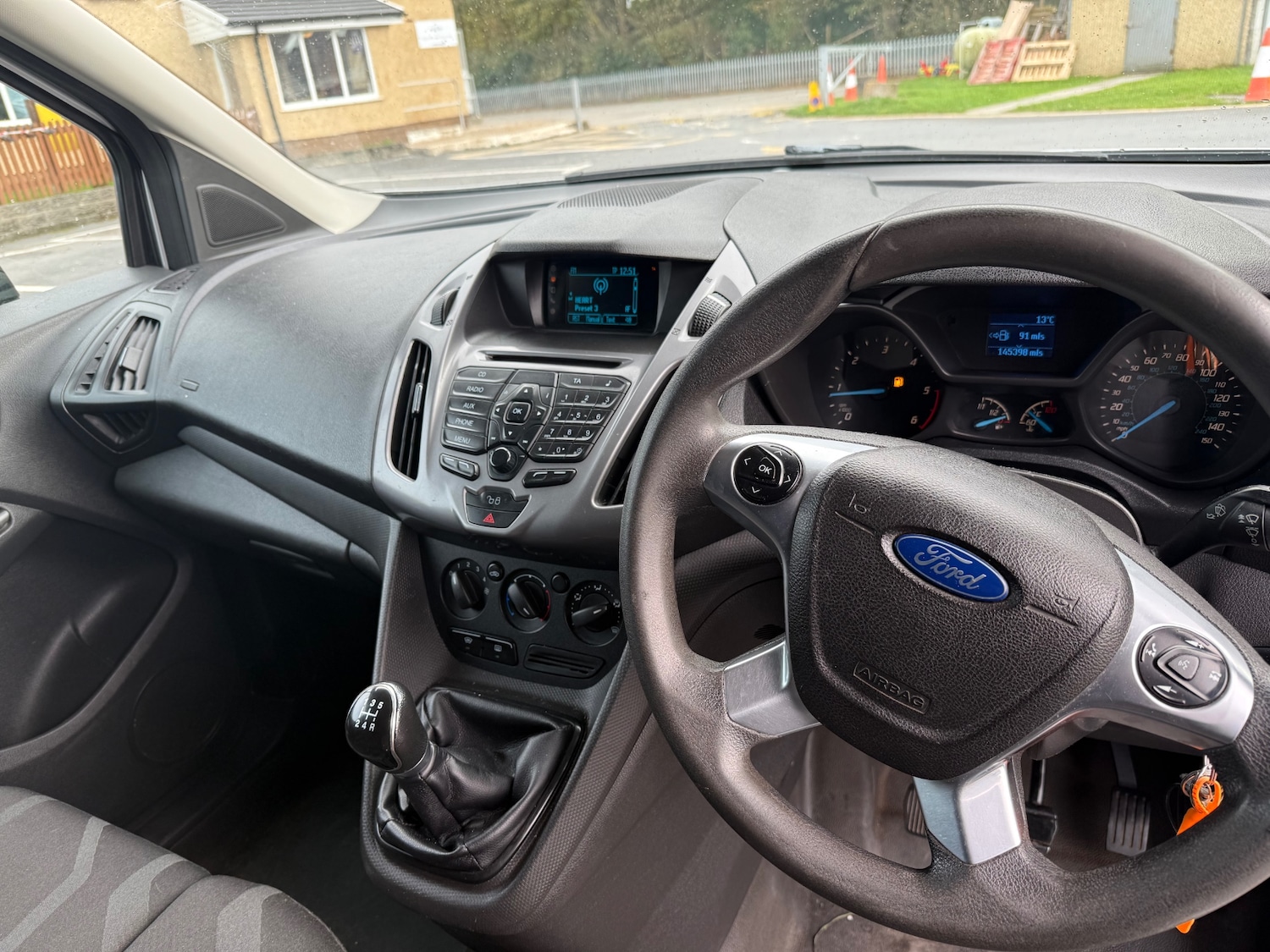Used Ford Transit Connect 2015 for sale - 76403360: Photo 10