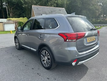 Used Mitsubishi Outlander 2018 for sale - 79762615: Photo