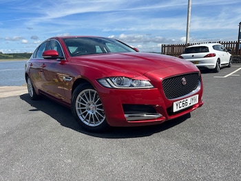 Used Jaguar XF 2016 for sale - 79098878: Photo