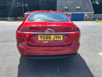 Used Jaguar XF 2016 for sale - 79098878: Photo