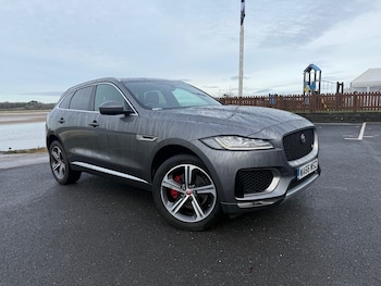 Used Jaguar F-Pace 2016 for sale - 77019225: Photo