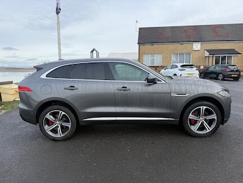 Used Jaguar F-Pace 2016 for sale - 77019225: Photo