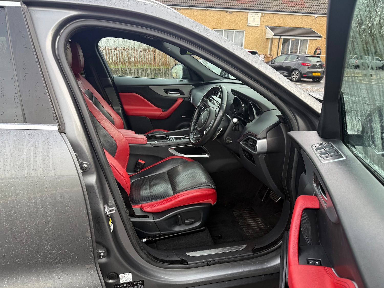 Used Jaguar F-Pace 2016 for sale - 77019225: Photo 9