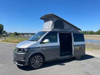 Used Volkswagen Transporter 2016 for sale - 74729579: Photo