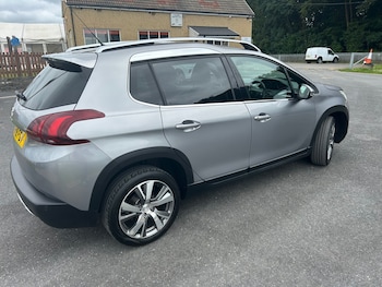 Used Peugeot 2008 2018 for sale - 78916244: Photo