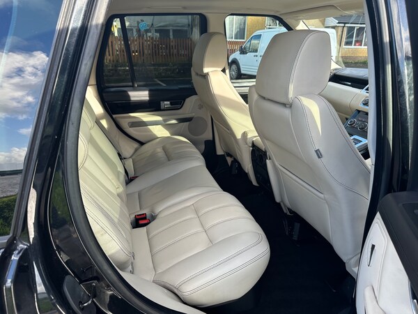 Used Land Rover Range Rover Sport 2011 for sale - 72998996: Photo 8