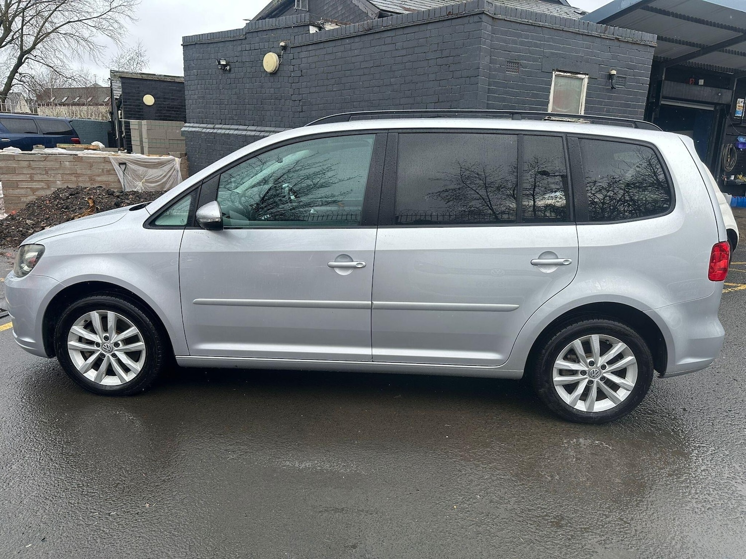 Used Volkswagen Touran for sale - 77704854: Photo 5