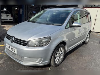 Used Volkswagen Touran 2015 for sale - 79670001: Photo