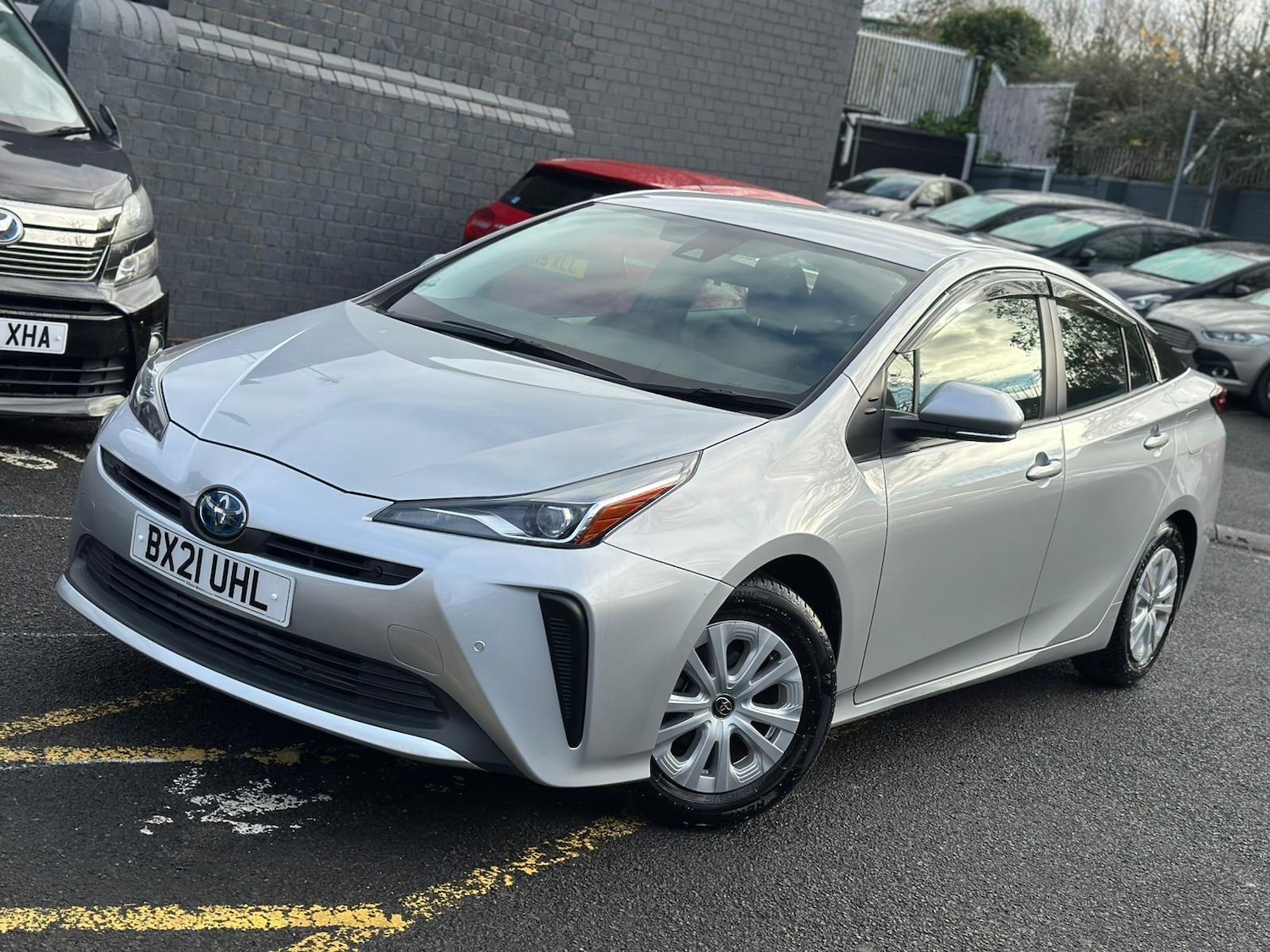 Used Toyota Prius 2025 for sale - 76522198: Photo 1