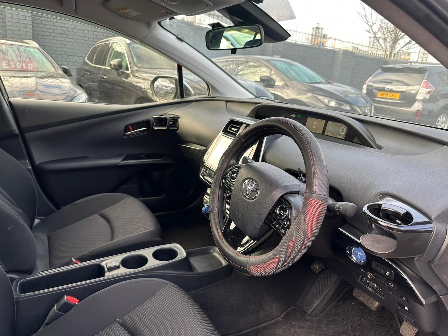 Used Toyota Prius 2025 for sale - 76522198: Photo 15