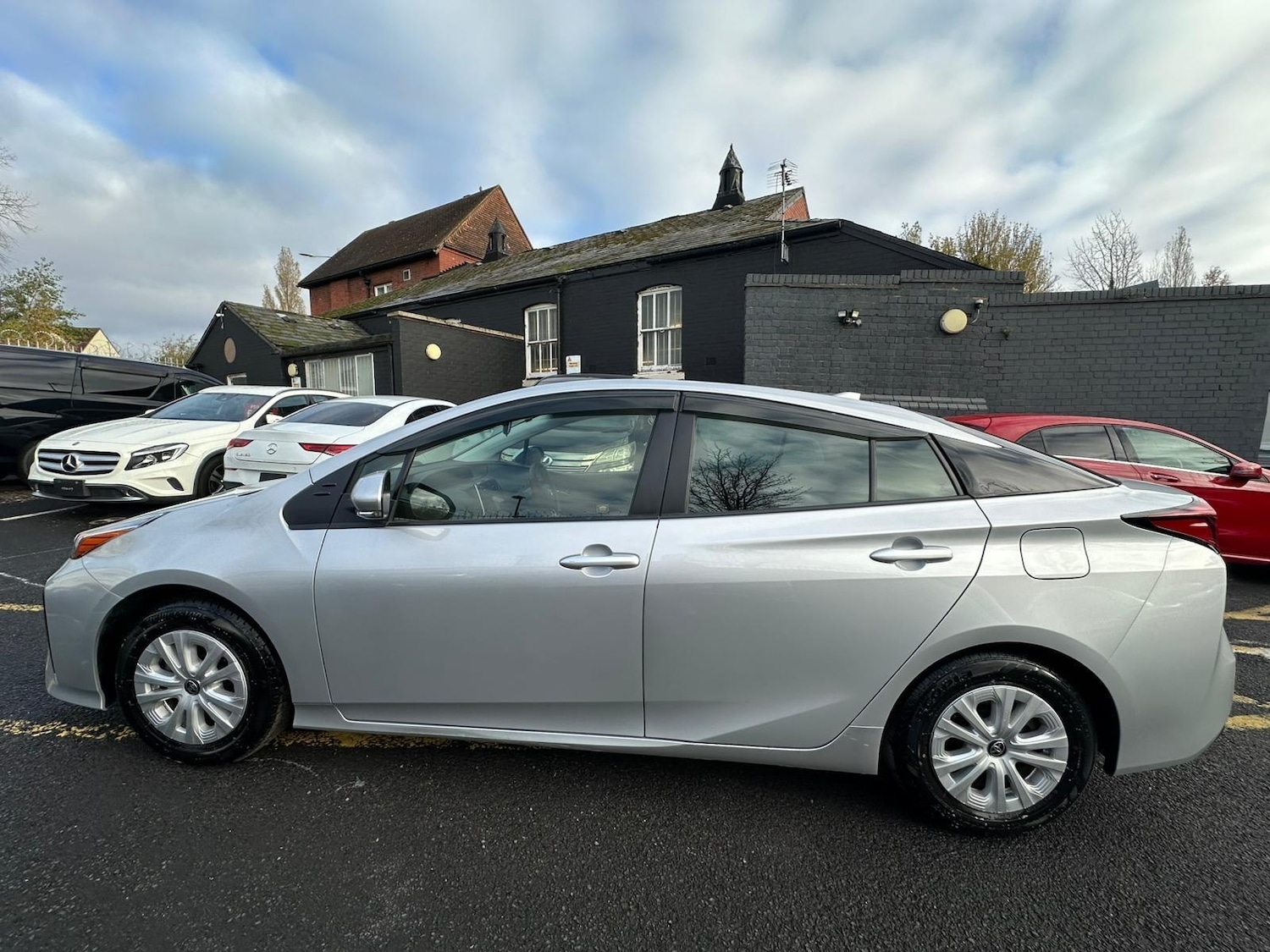 Used Toyota Prius 2025 for sale - 76522198: Photo 8