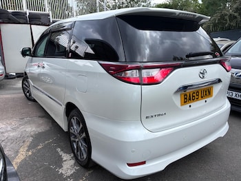 Used Toyota Estima 2026 for sale - 79361777: Photo