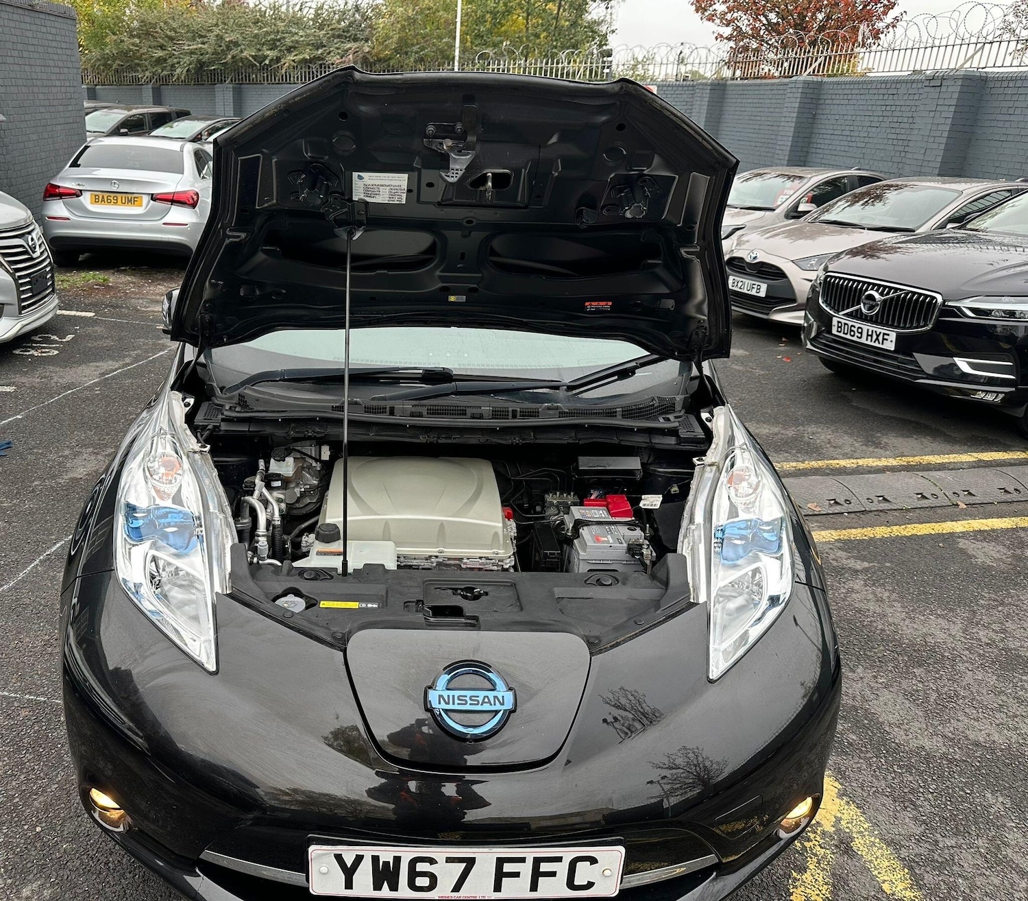 Used Nissan Leaf 2017 for sale - 76360831: Photo 17