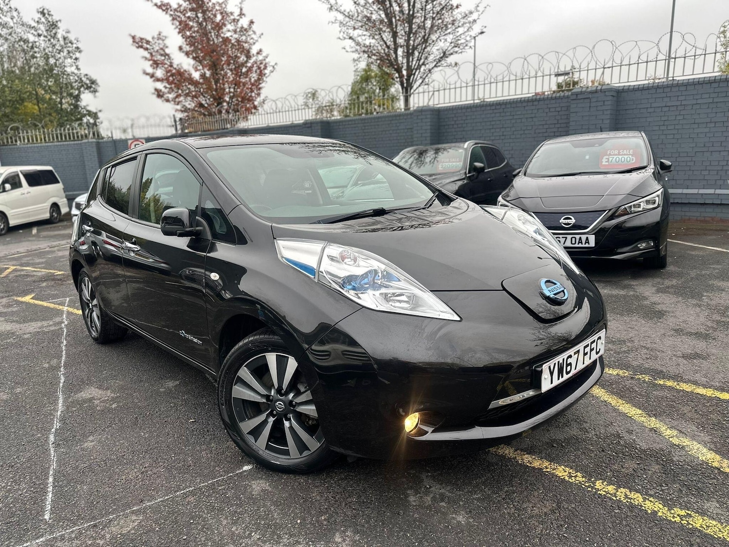 Used Nissan Leaf 2017 for sale - 76360831: Photo 2