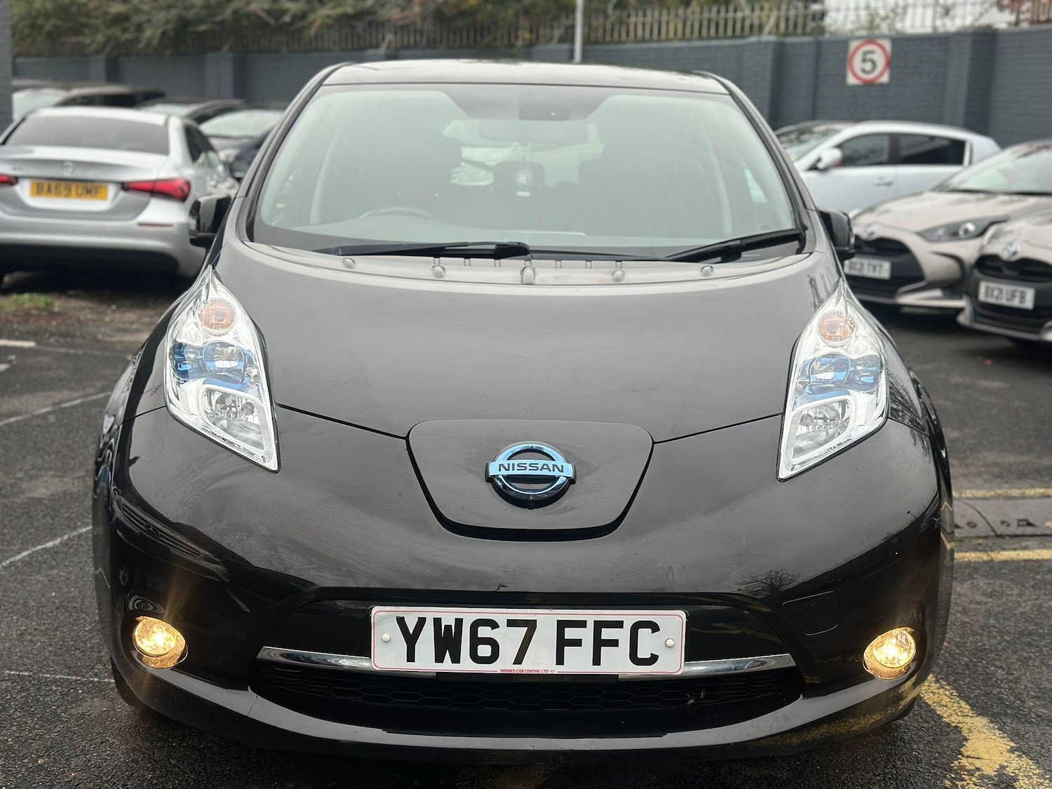 Used Nissan Leaf 2017 for sale - 76360831: Photo 3