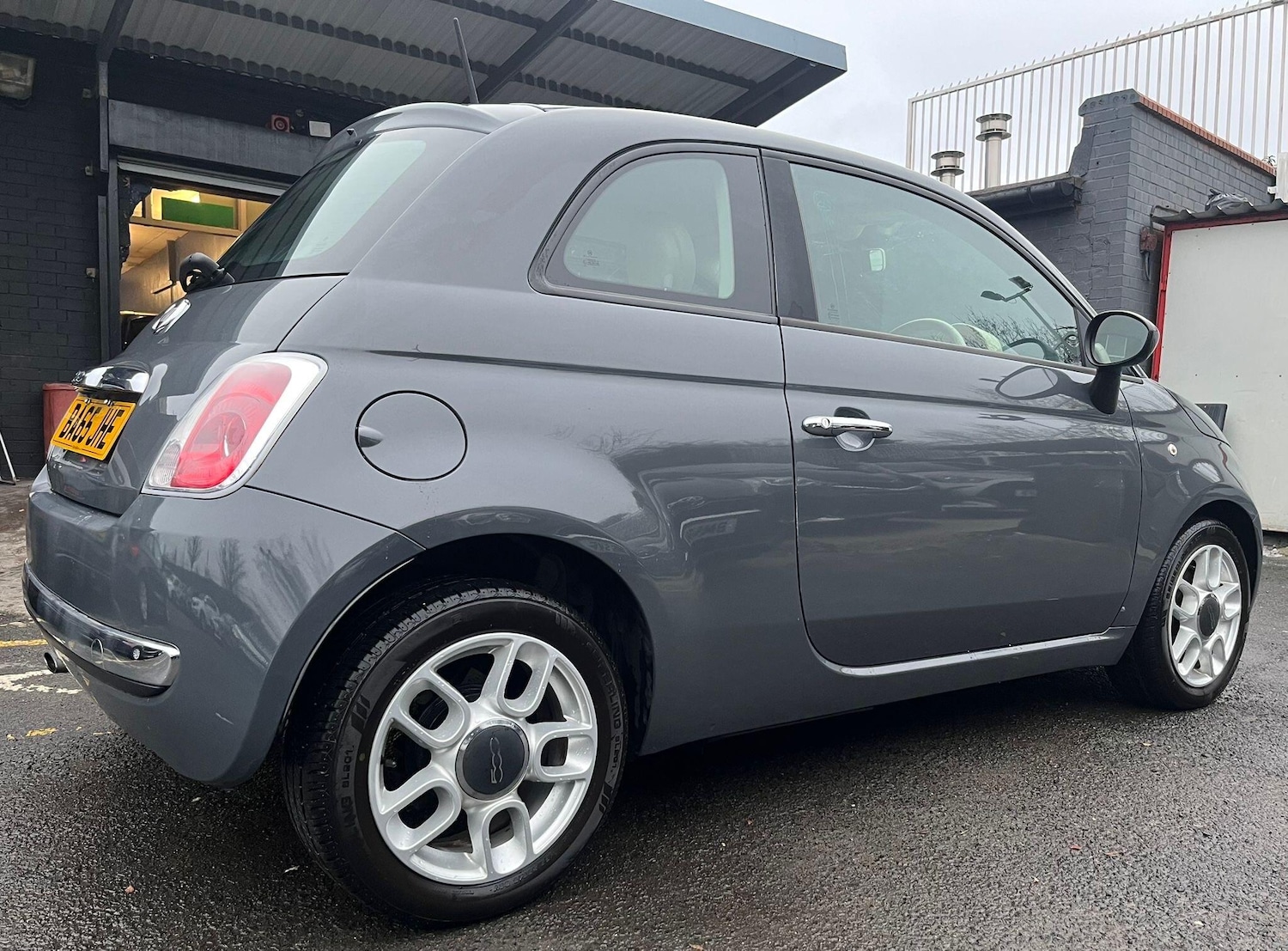 Used Fiat 500 for sale - 77060357: Photo 2
