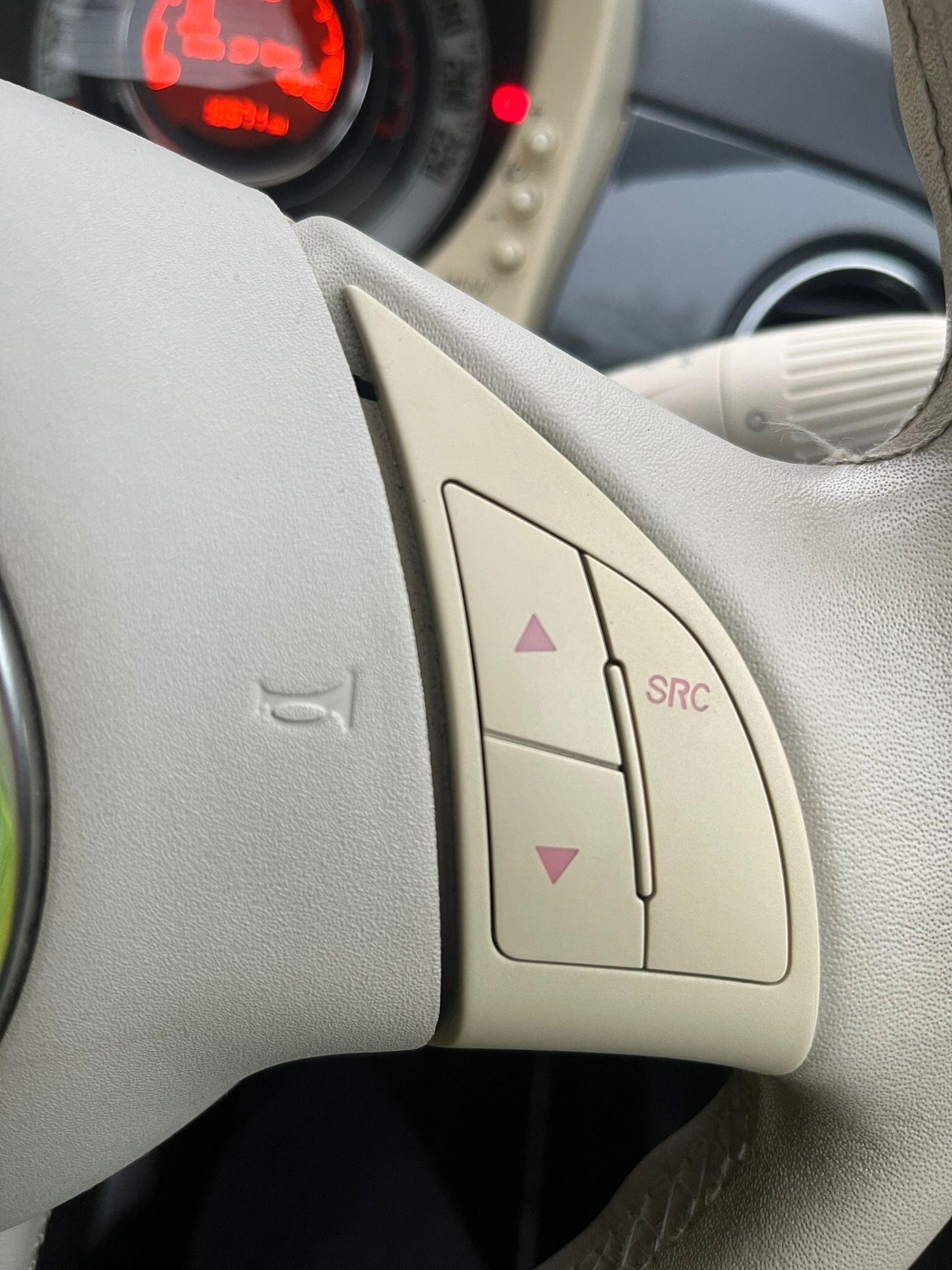 Used Fiat 500 for sale - 77060357: Photo 8