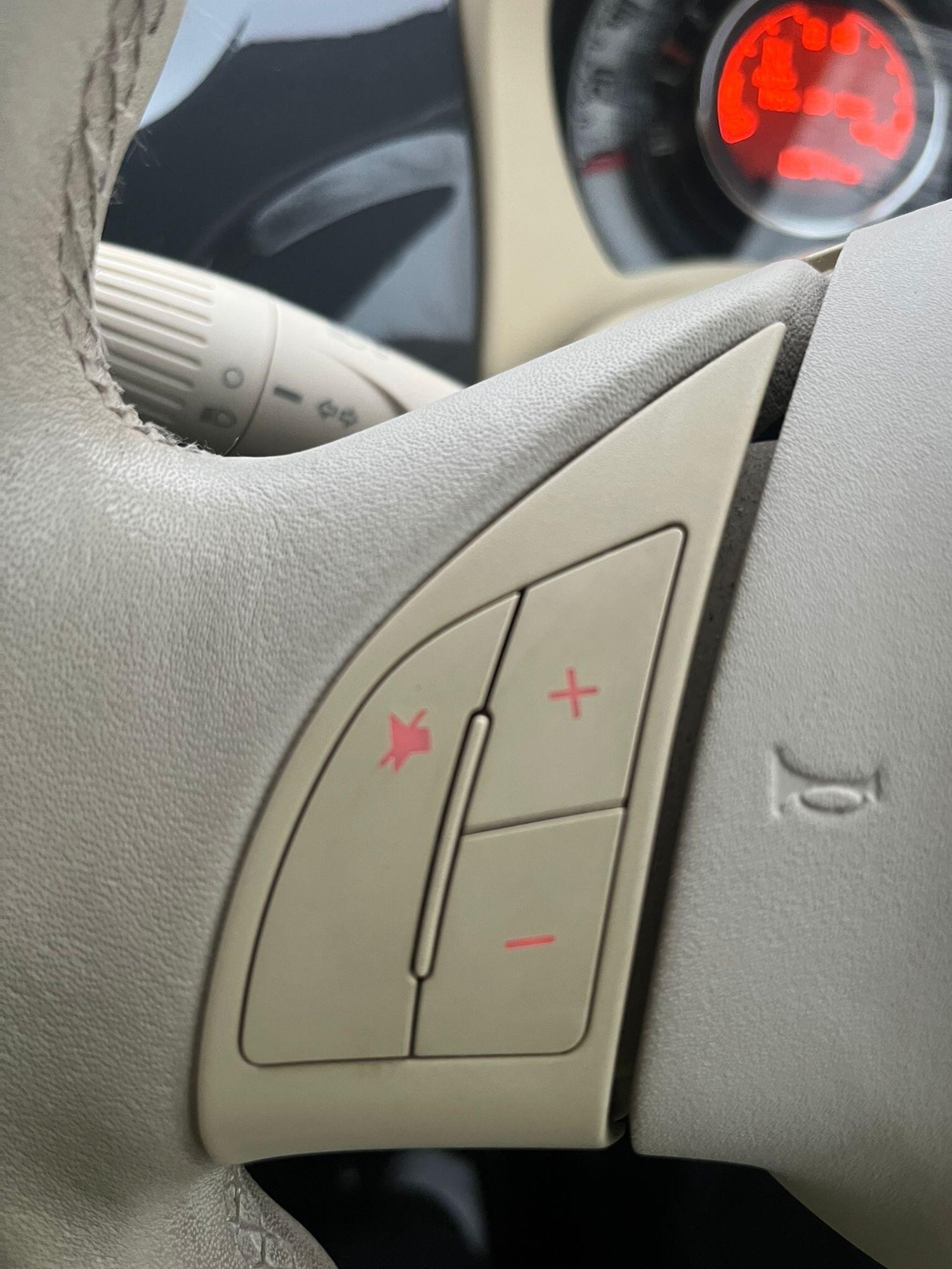 Used Fiat 500 for sale - 77060357: Photo 9