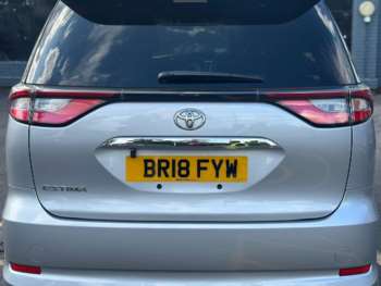 Used Toyota Estima 2025 for sale - 75268098: Photo