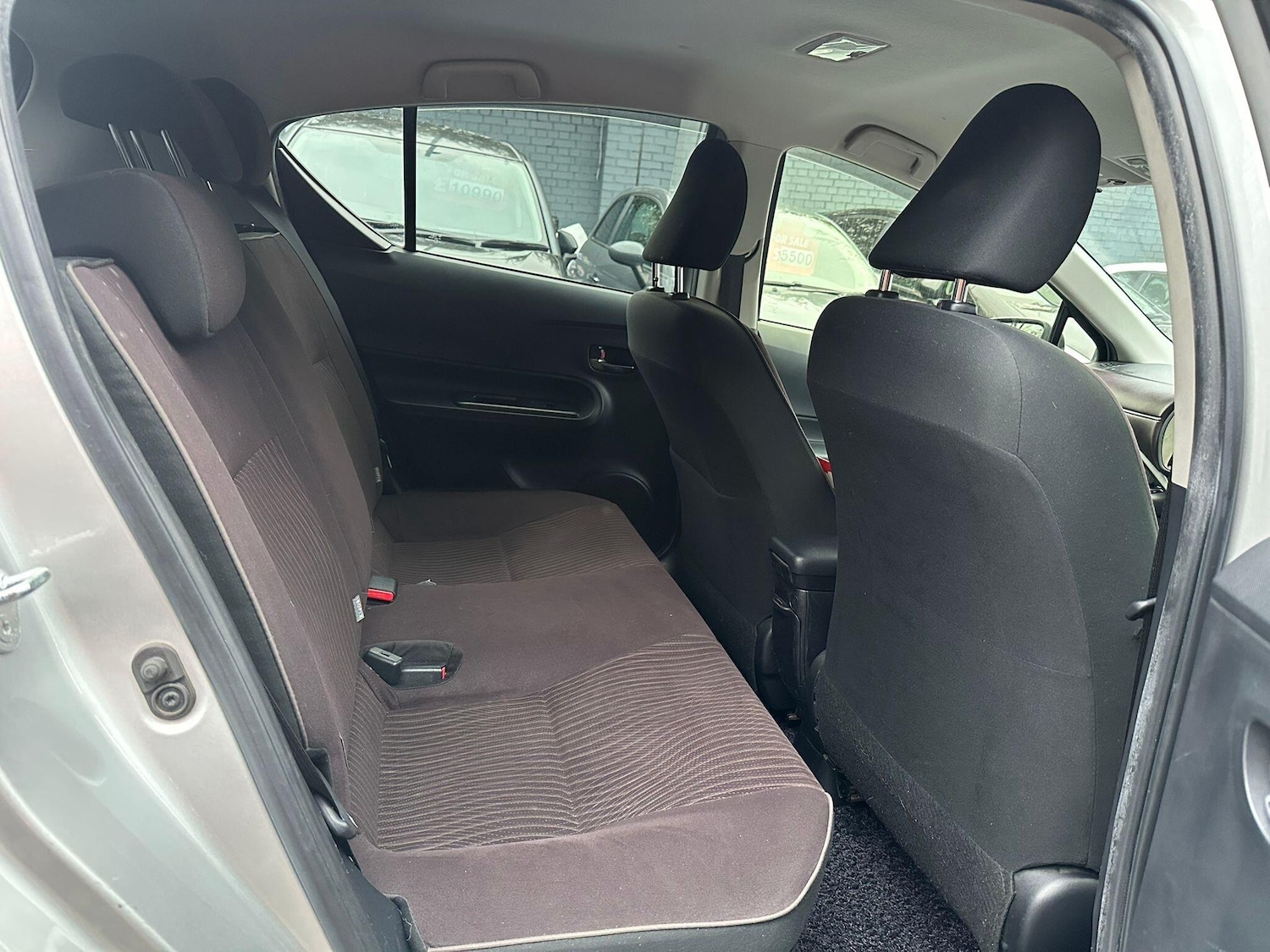 Used Toyota Aqua 2026 for sale - 77455874: Photo 17