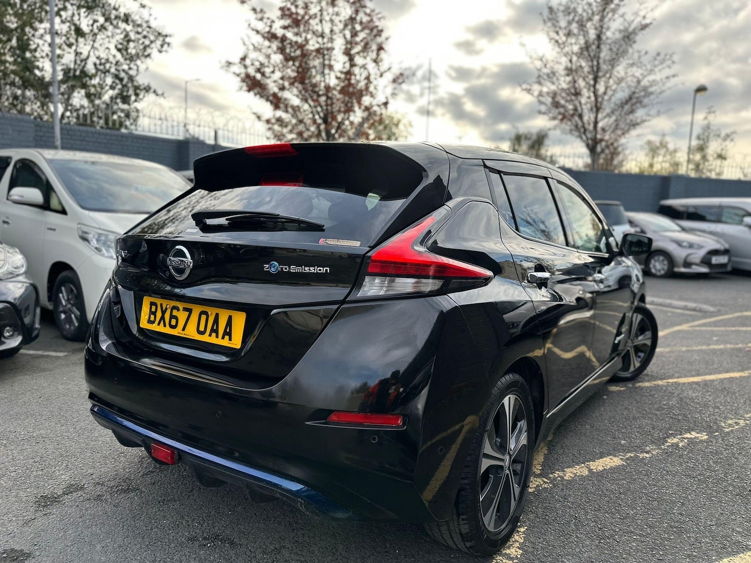 Used Nissan Leaf for sale - 77509952: Photo 4