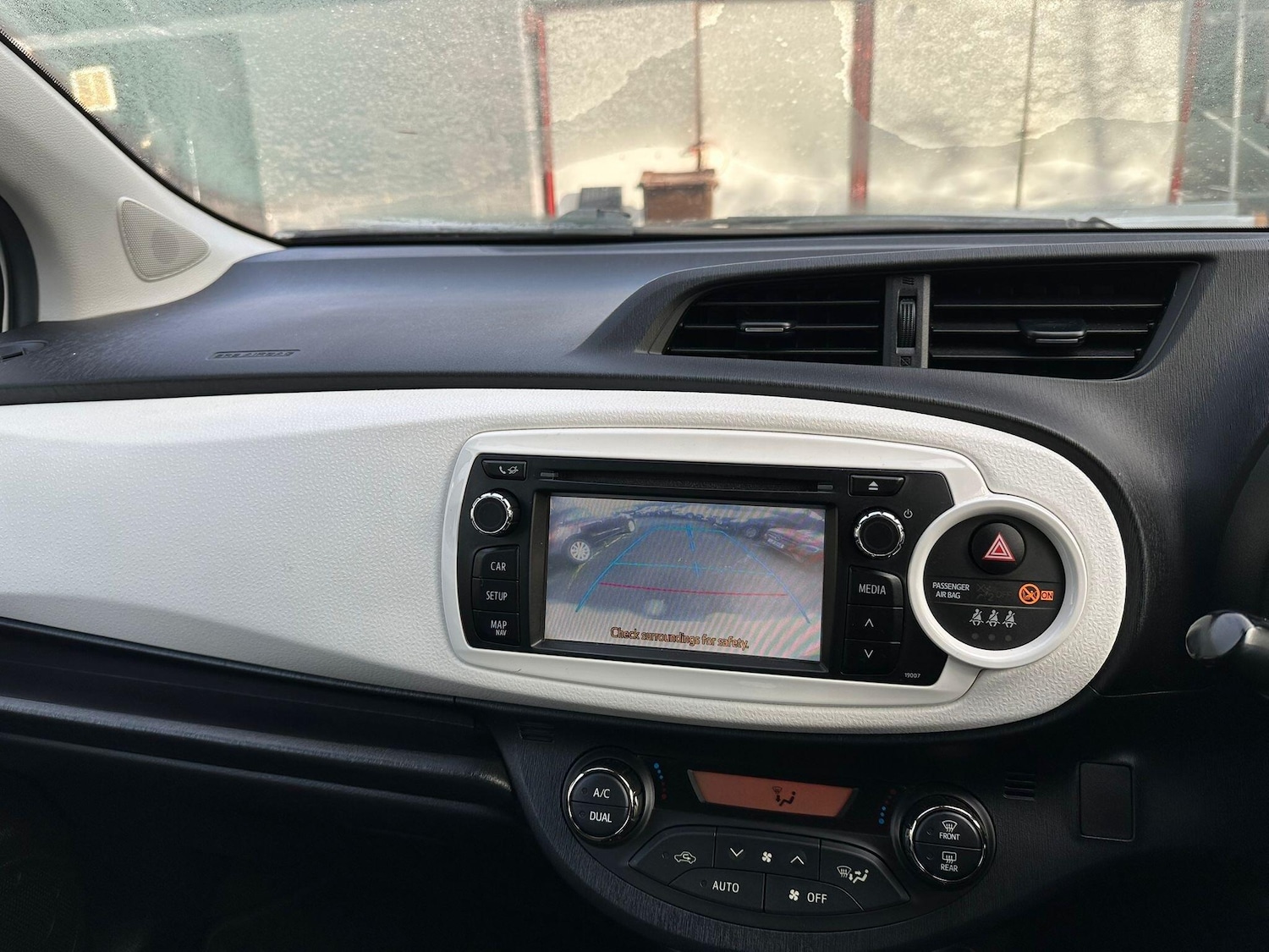 Used Toyota Yaris 2014 for sale - 76742826: Photo 14