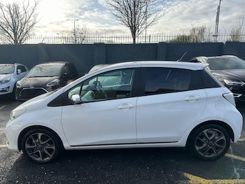 Used Toyota Yaris 2014 for sale - 76742826: Photo