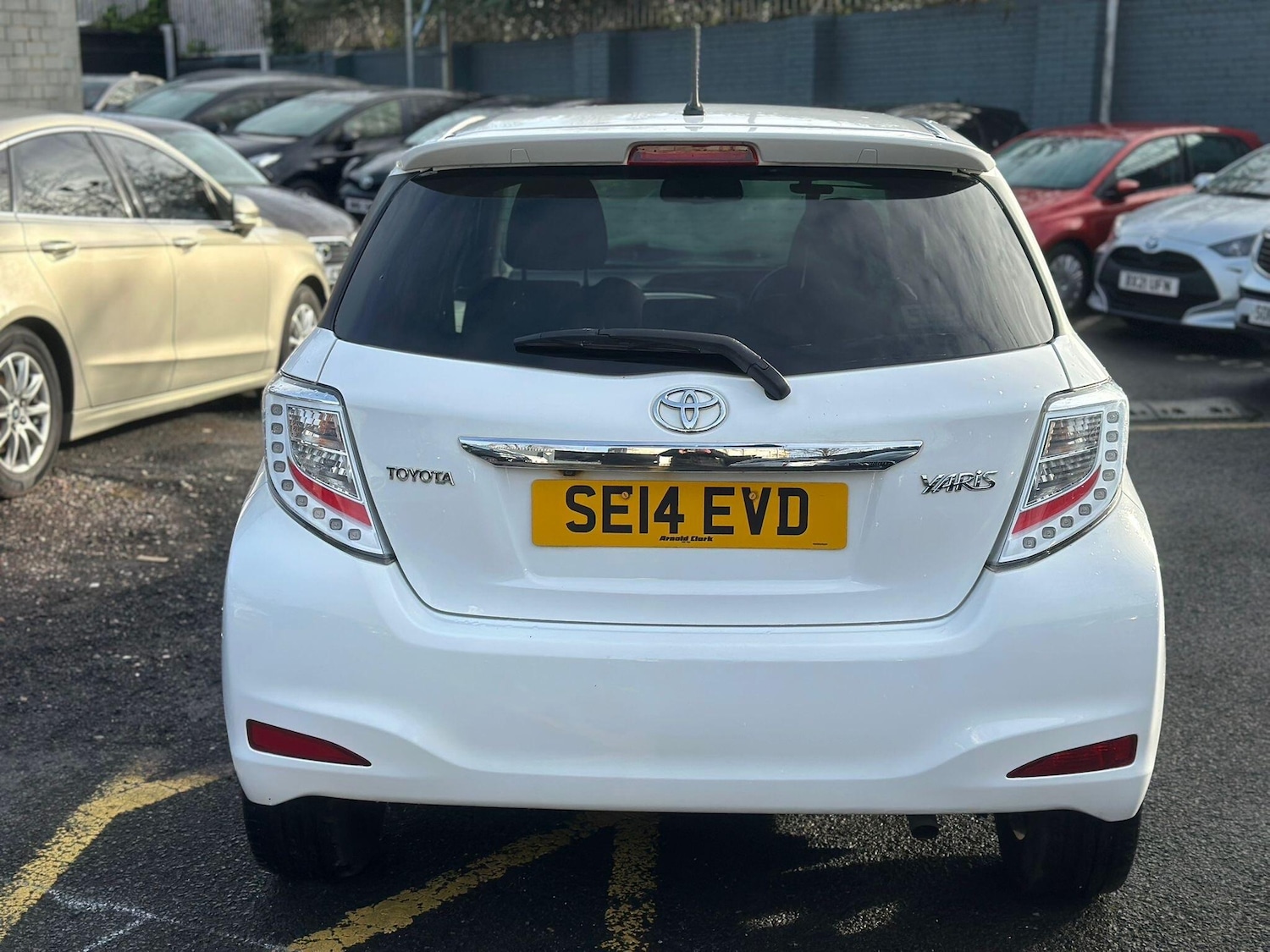 Used Toyota Yaris 2014 for sale - 76742826: Photo 7