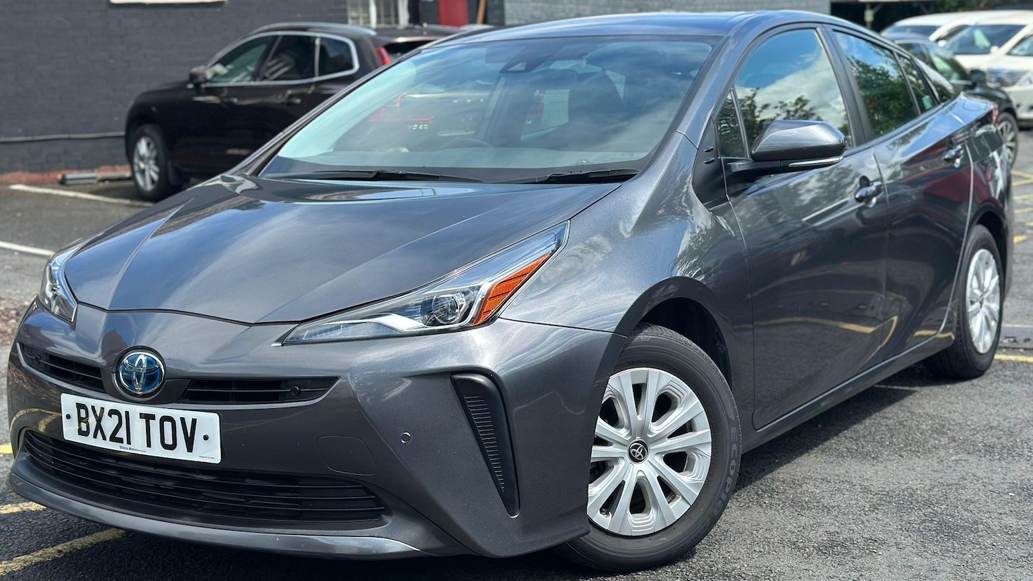 Used Toyota Prius for sale - 76476435: Photo 1