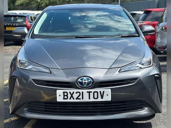 Used Toyota Prius 2021 for sale - 76476435: Photo