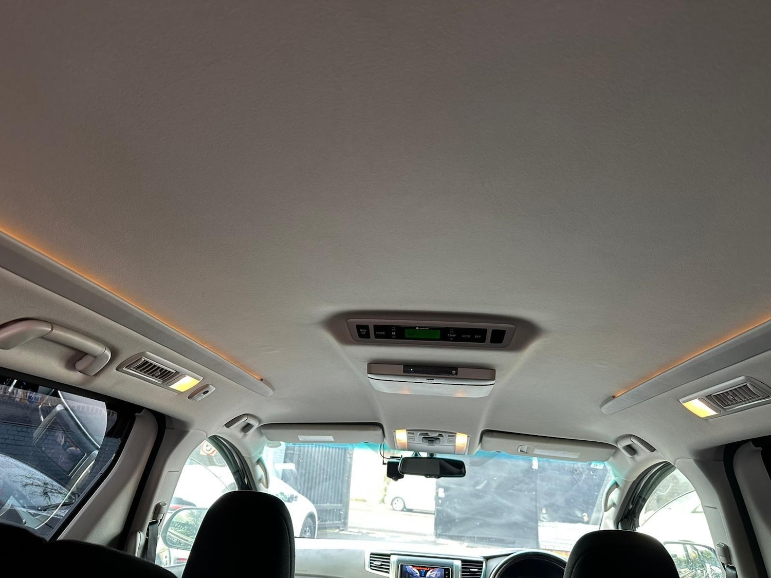 Used Toyota Vellfire 2025 for sale - 76408475: Photo 25