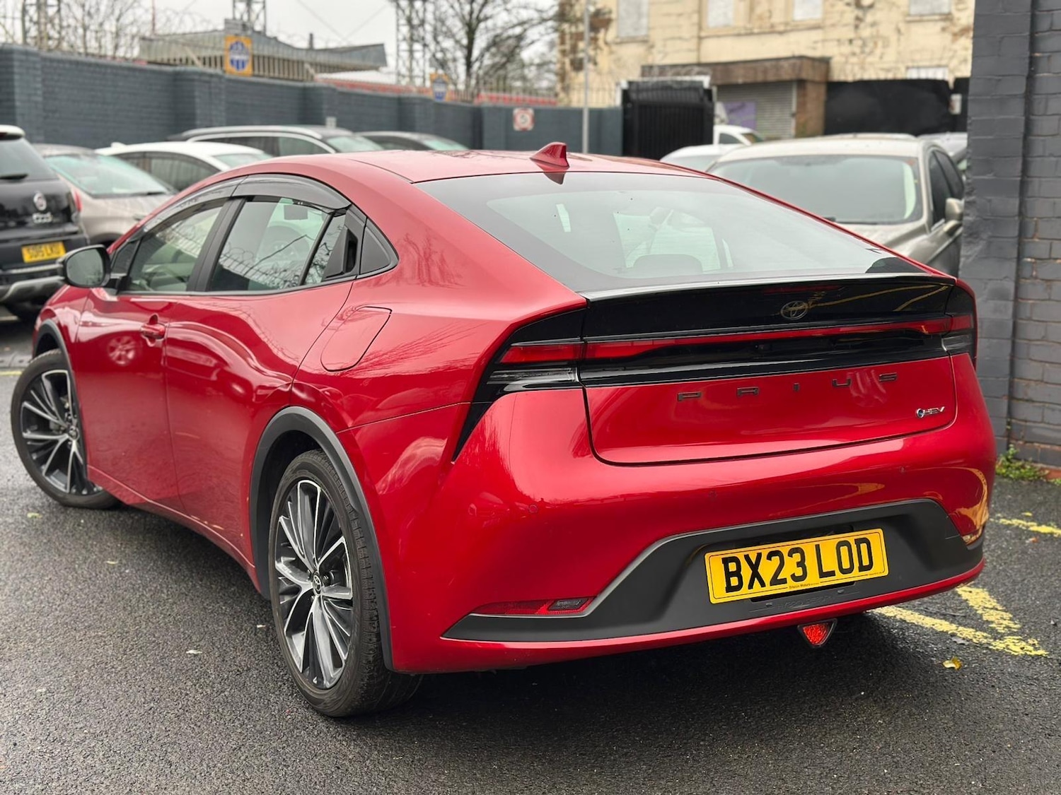 Used Toyota Prius for sale - 76912732: Photo 3