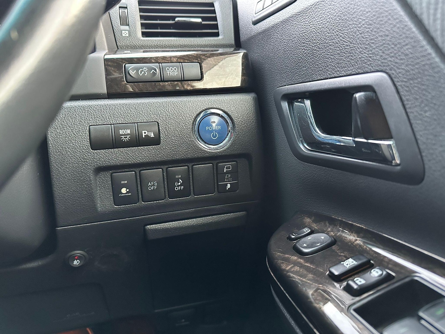 Used Toyota Alphard 2024 for sale - 78115268: Photo 11