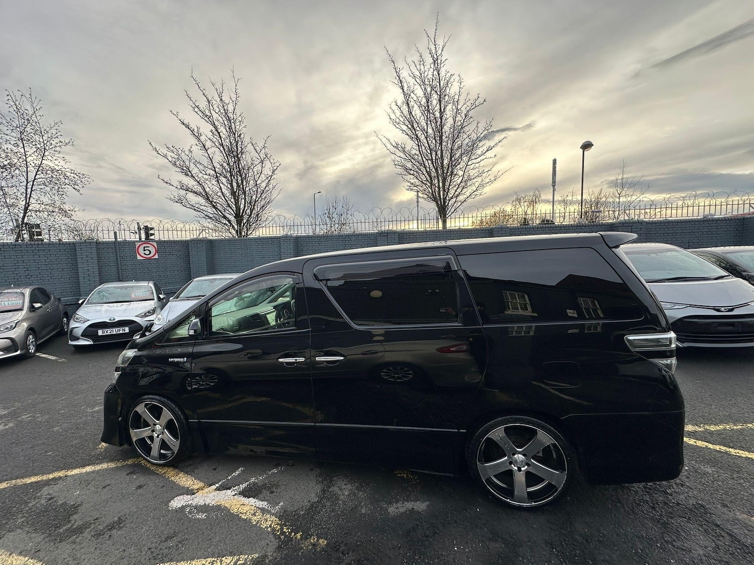 Used Toyota Alphard 2024 for sale - 78115268: Photo 5