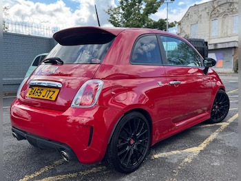Used Abarth 595 2015 for sale - 78601553: Photo
