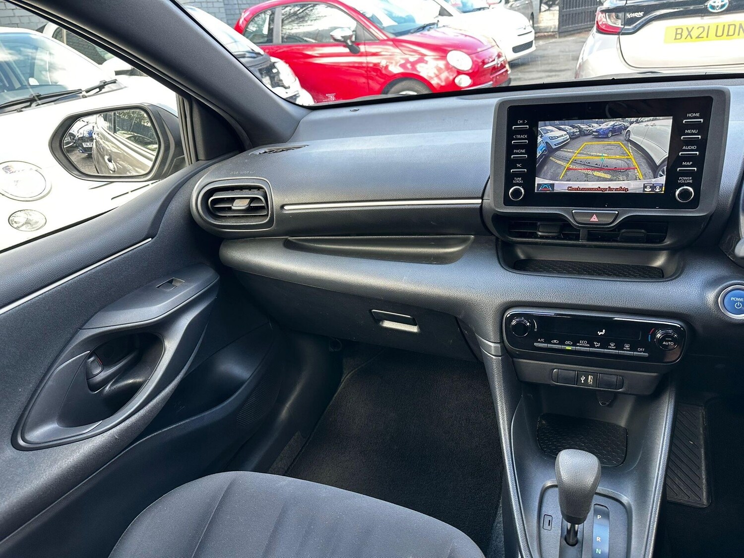 Used Toyota Yaris 2025 for sale - 78019835: Photo 17