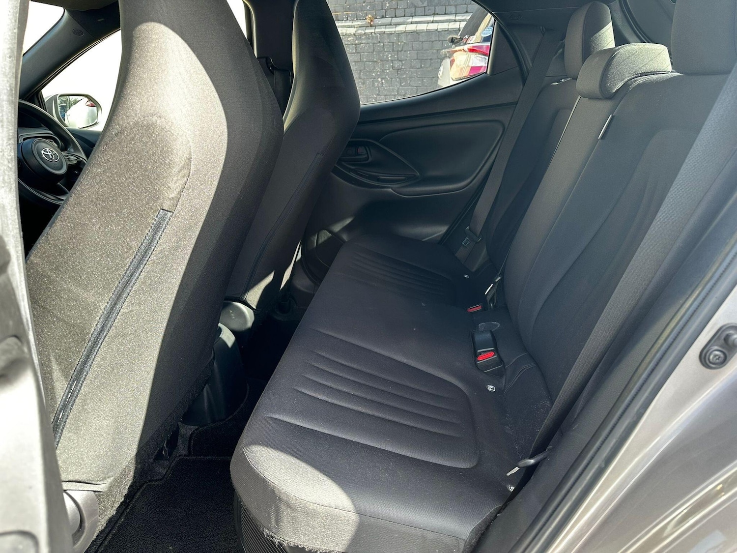 Used Toyota Yaris 2025 for sale - 78019835: Photo 9