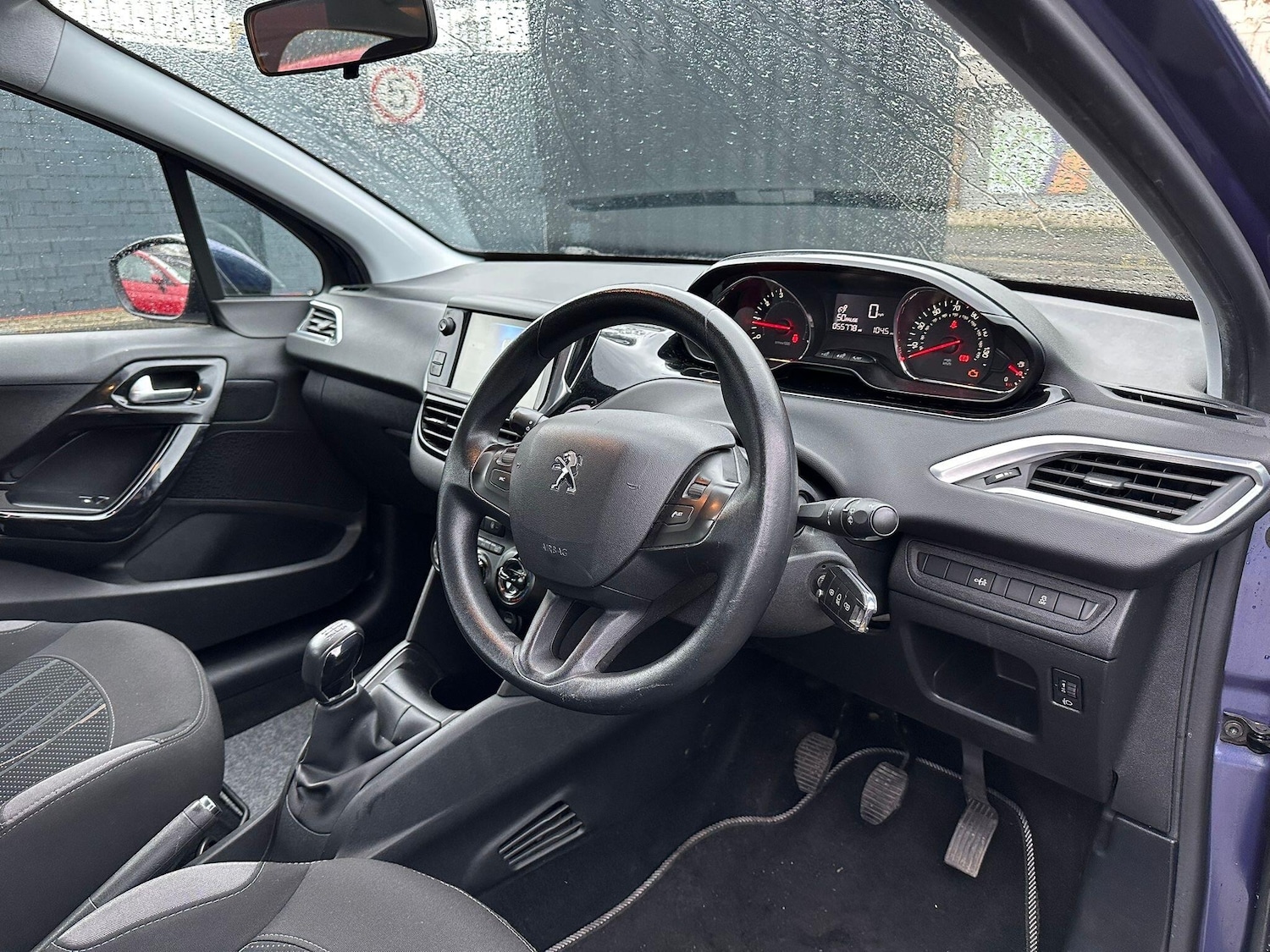 Used Peugeot 208 2014 for sale - 77559535: Photo 16