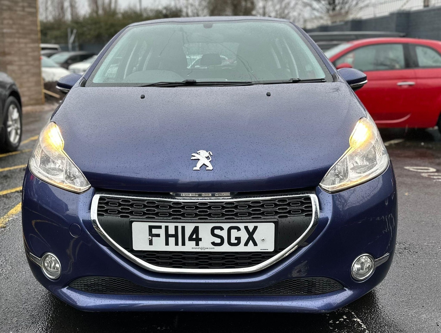 Used Peugeot 208 2014 for sale - 77559535: Photo 3
