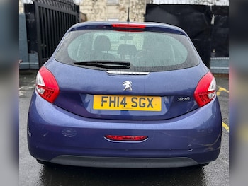 Used Peugeot 208 2014 for sale - 77559535: Photo