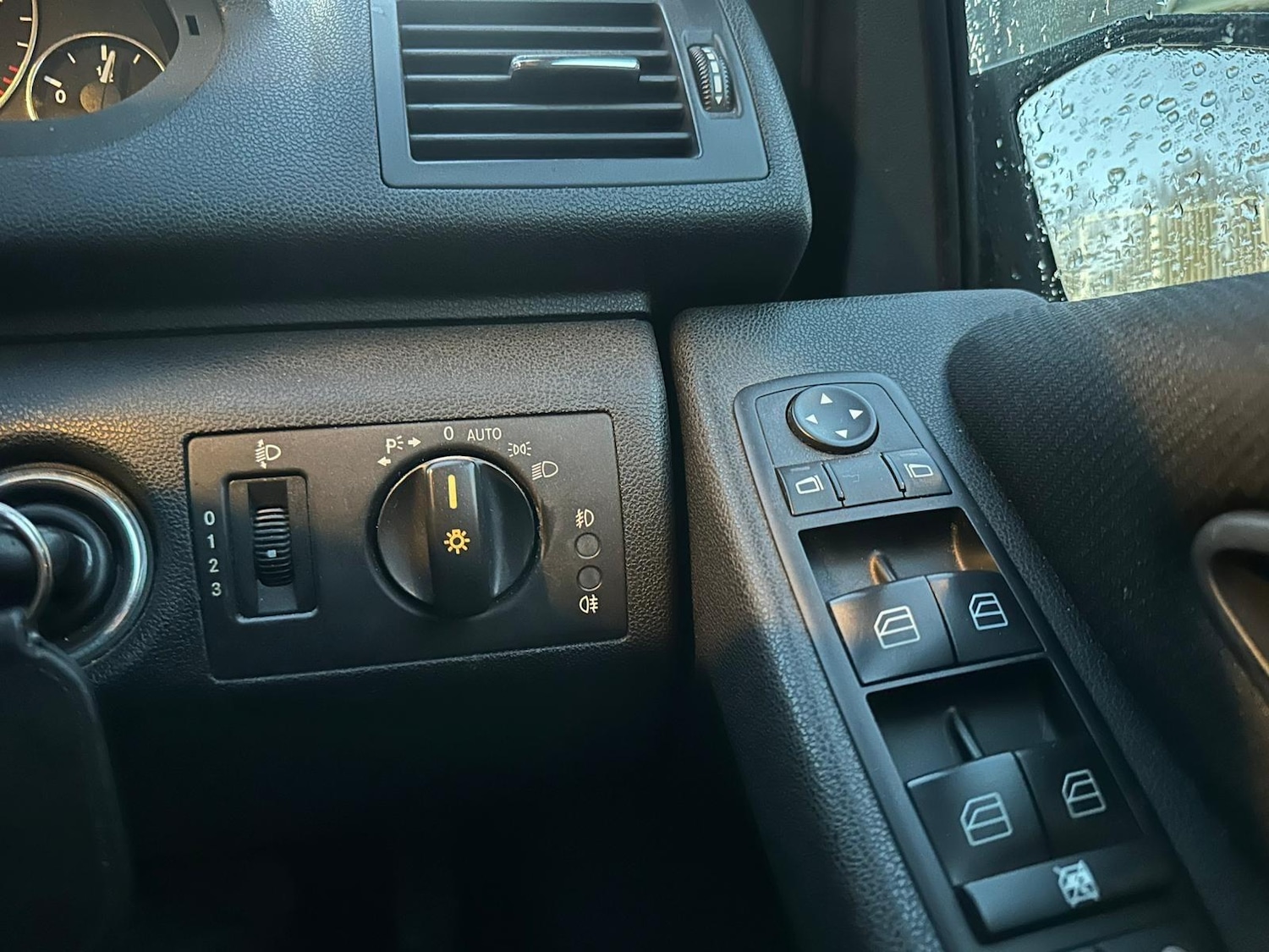 Used Mercedes-Benz A-Class 2007 for sale - 77163320: Photo 11