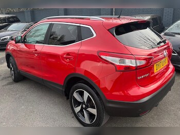 Used Nissan Qashqai 2017 for sale - 77982544: Photo