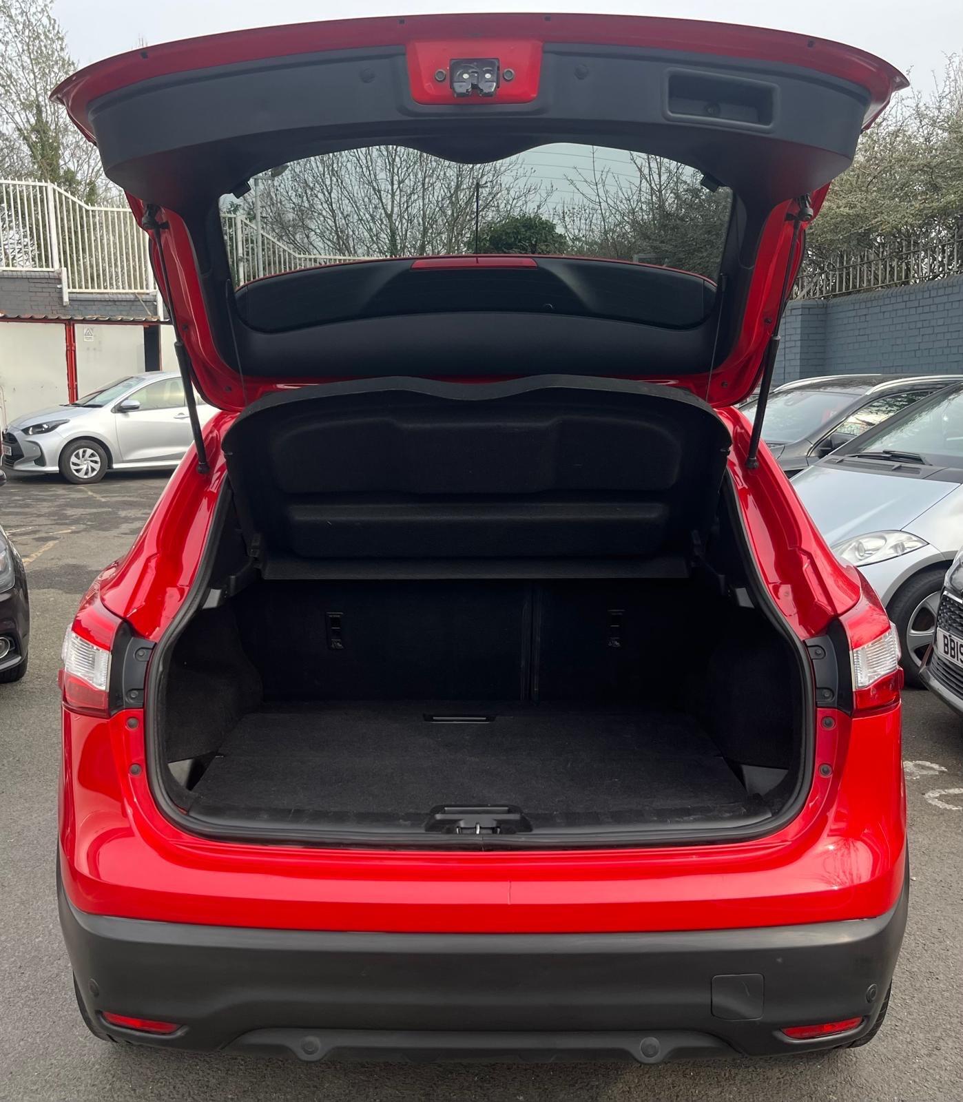 Used Nissan Qashqai for sale - 77982544: Photo 9