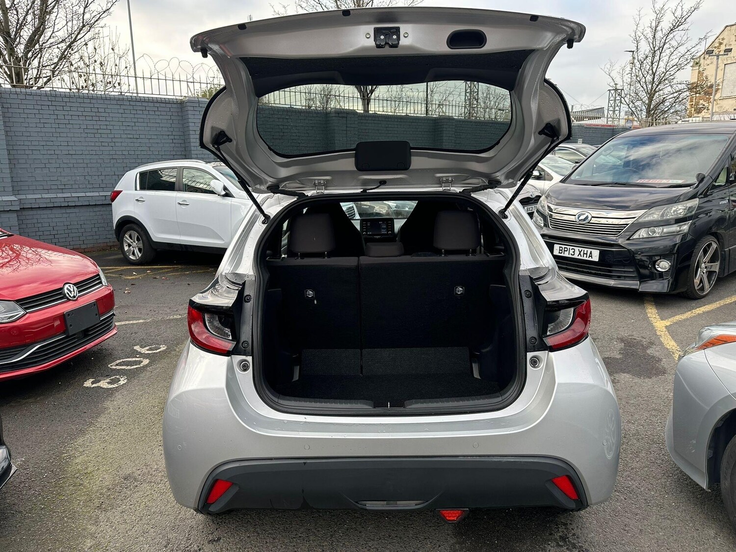 Used Toyota Yaris 2025 for sale - 76996698: Photo 22