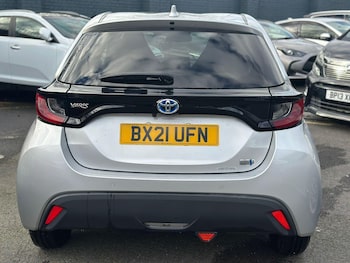 Used Toyota Yaris 2021 for sale - 76996698: Photo