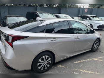 Used Toyota Prius 2019 for sale - 79472010: Photo